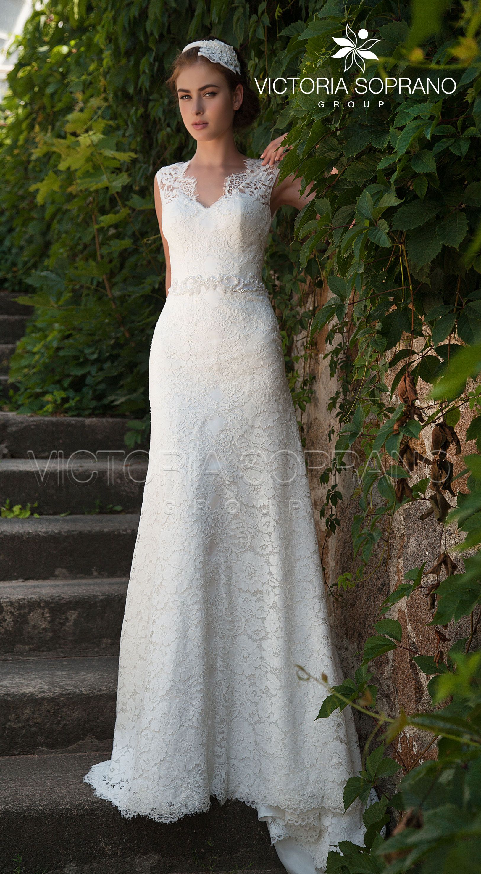 прямое свадебное платье Киев