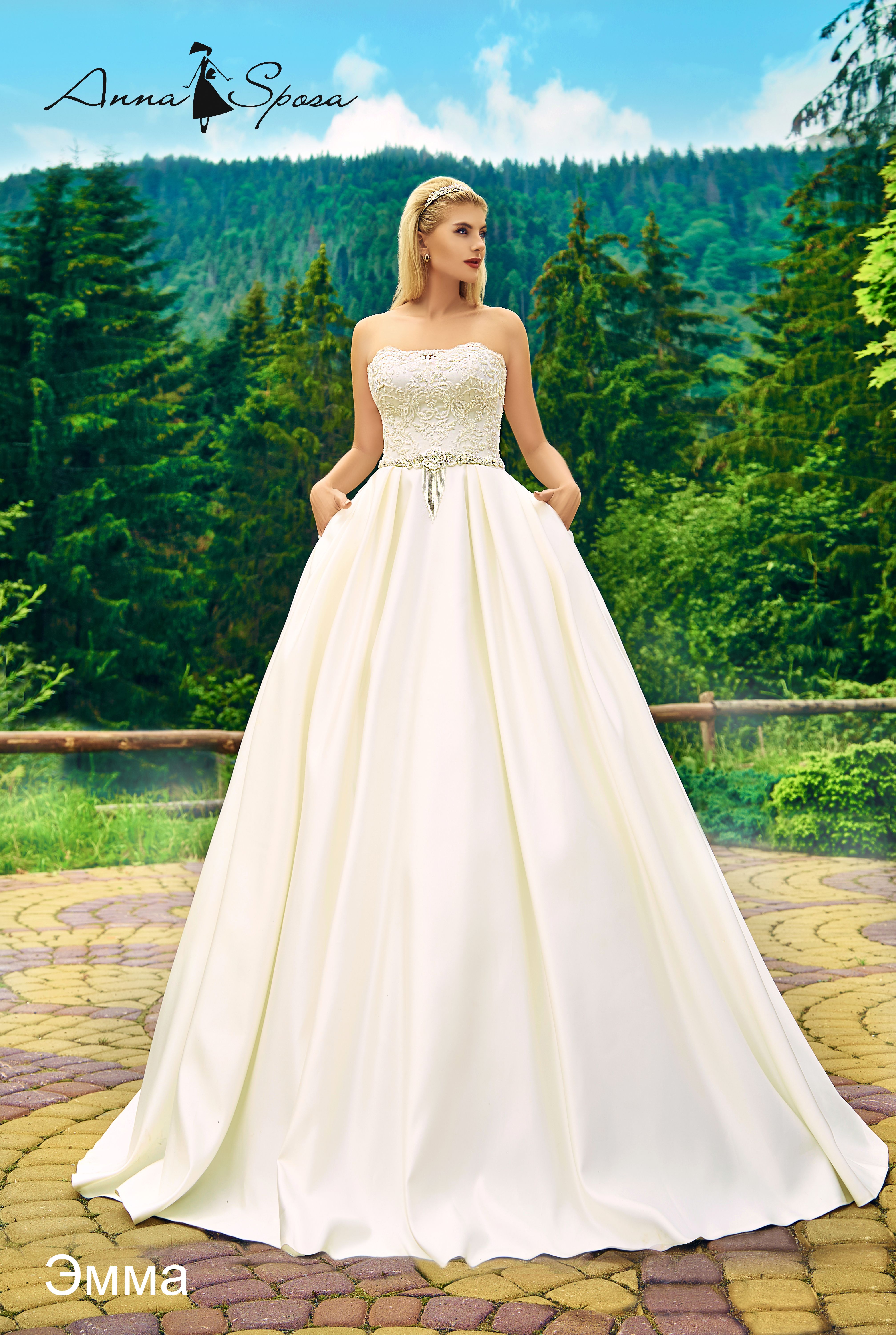 свадебное платье цвета айвори 